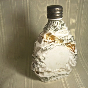 Antique Original KLONDIKE (Klondyke) Milk Glass Gold Nugget WHISKEY FLASK circa 1898-1900