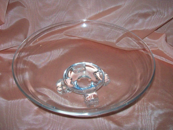 Steuben Glass Vase with Scrolled Circular Base Designed by George Thomas Steuben Glass Vase with Scrolled Circular Base Designed by George Thomas