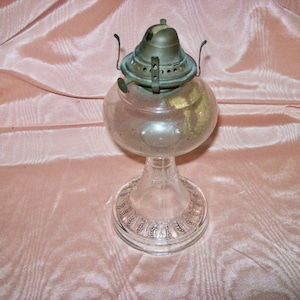 Antique E. Miller & Co. Kerosine Oil LAMP EAPG Glass Base