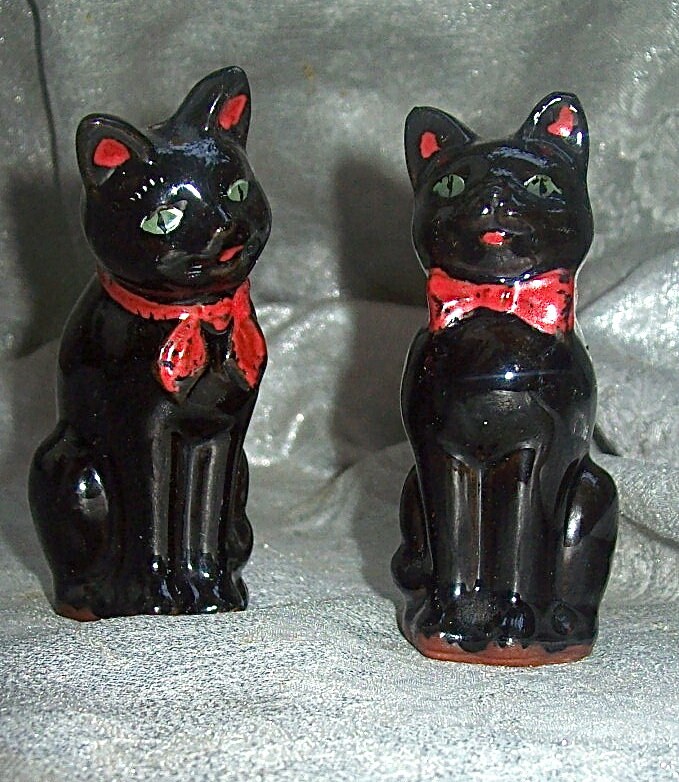Black Cat Salt 'n Pepper Shakers Boxed Set