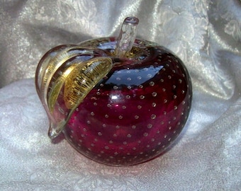 MURANO Italian ART GLASS Controlled Bubble Decorative Apple with Gold Flecked Leaf