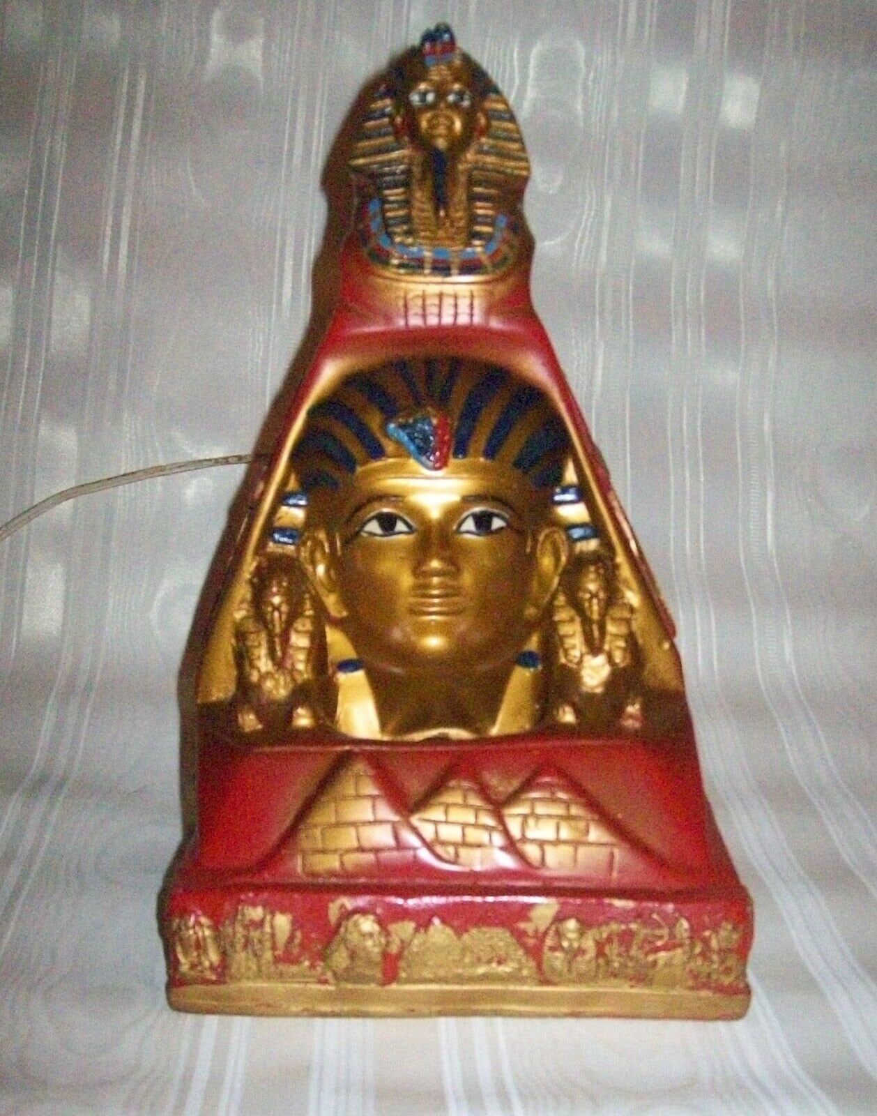 ヴィンテージ エジプト王ツタンカーメンのマスク 3D イリュージョン