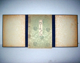 2 1935 rara impresión de "Lo japonés" reserva FUJIYA Hotel con cubierta de seda y cierres de hueso