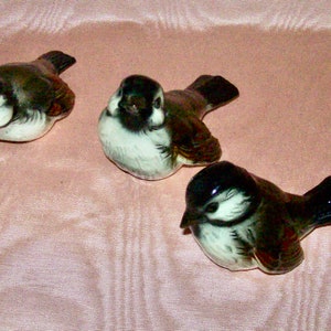 Circa 1960&#39;s Goebel Full Bee Set of 3 SPARROWS BIRD FIGURINES  -  cv 72, cv 74 and cv75