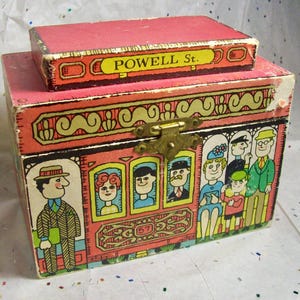 Joyero musical de tranvía de la calle Powell, de la década de 1960. Representa I Left MyHeart en San Francisco