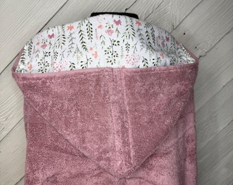 Girl hooded towel with flowers-your choice of towel color, toddler hooded towel, kids towel, bath towel, personalized towel