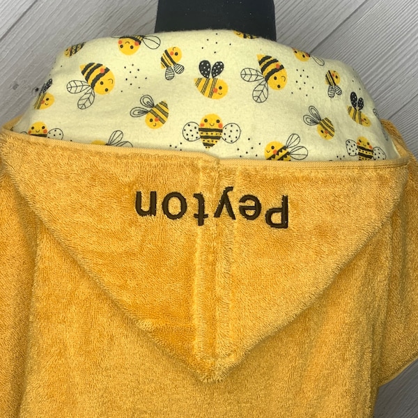 Hooded towel or hooded poncho towel with bees, personalized beach towel, boy baby bath towel, kids pool wrap