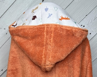 Barnhandduk med huva eller poncho med skogsdjur, personlig strandhandduk, badhandduk för pojkar, poolsjal för barn, strandhandduk för småbarn