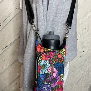 Bolso para botella de agua con flores, bolso bandolera ajustable