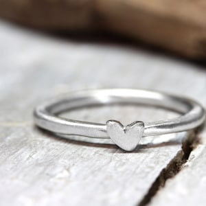 Stacking ring with small heart, no. 145, ring made of 925 silver, organic shape, love, gift Valentine's Day