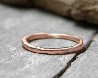 Stacking ring made of 333 red gold No. 28, gold ring 2 mm, 8k, matt, organic shape