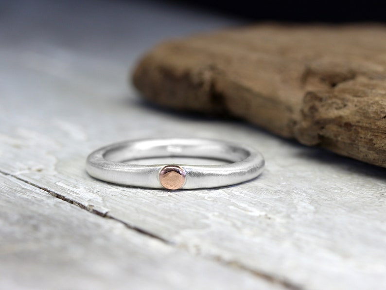 Silver ring XL 3 mm No. 23, with red gold dot, organic shape, unisex, stacking ring image 2