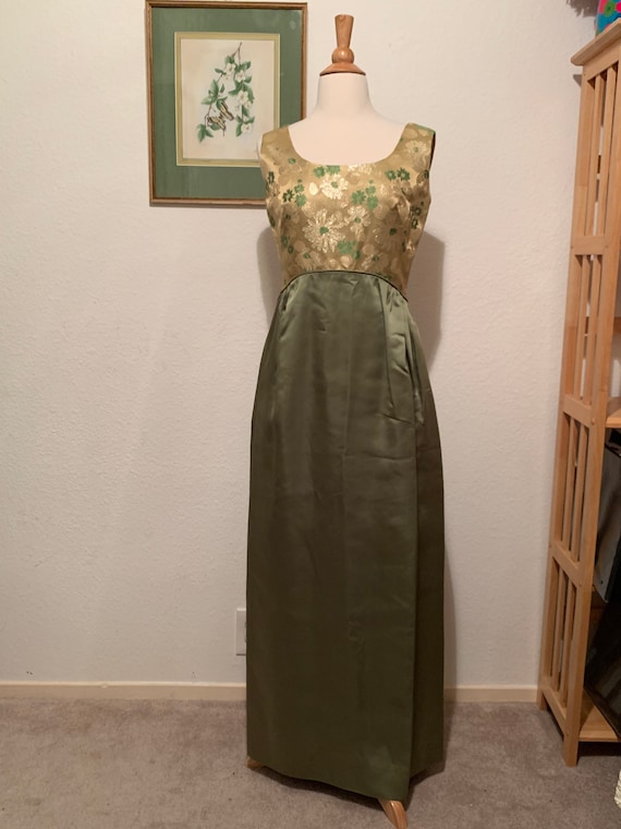 Vintage 1960's Green Yellow Chartreuse Empire Wais