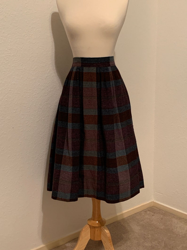 Teal and Purple Size 28 Waist Vtg 80/'s Does 50/'s Wool Plaid Skirt