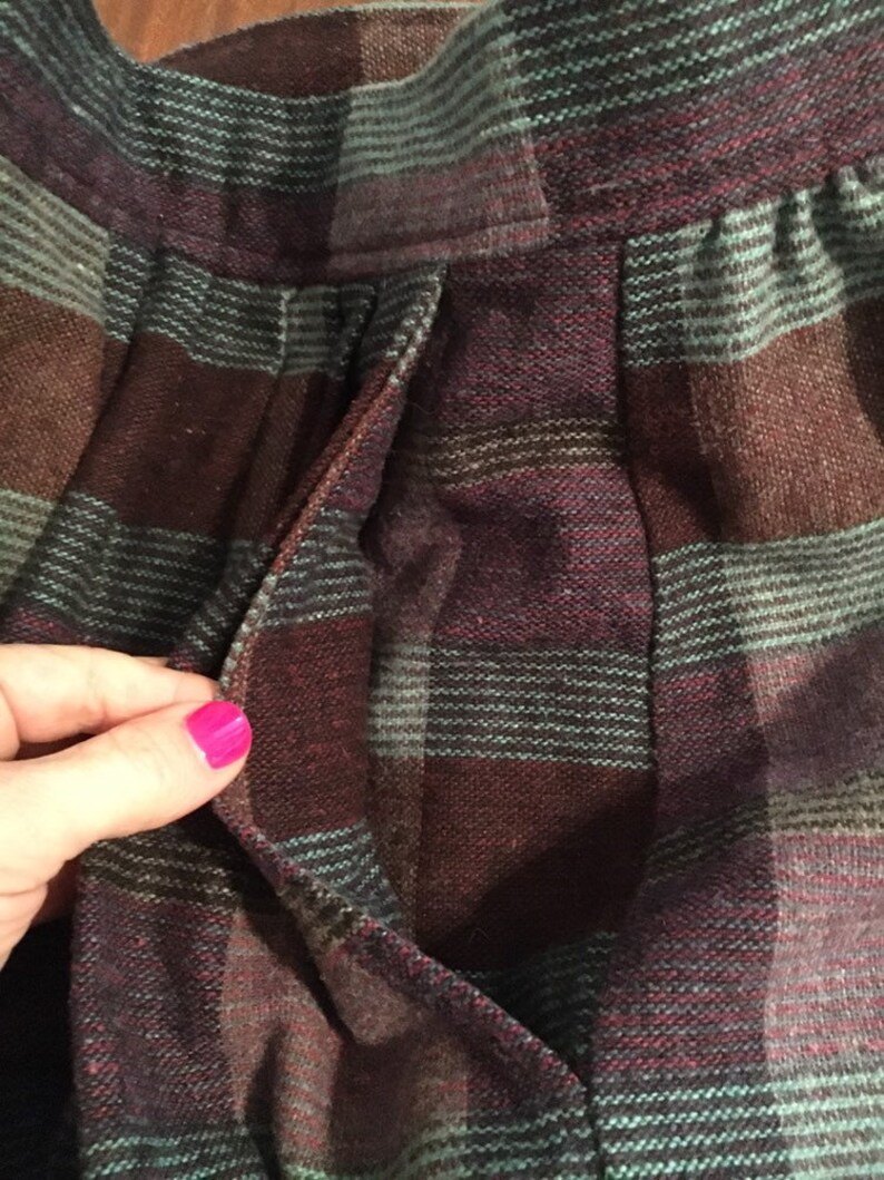 Teal and Purple Size 28 Waist Vtg 80/'s Does 50/'s Wool Plaid Skirt