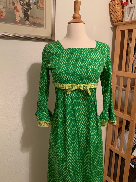 Vtg 70's Green Prairie Dress Size Small/Extra Smal