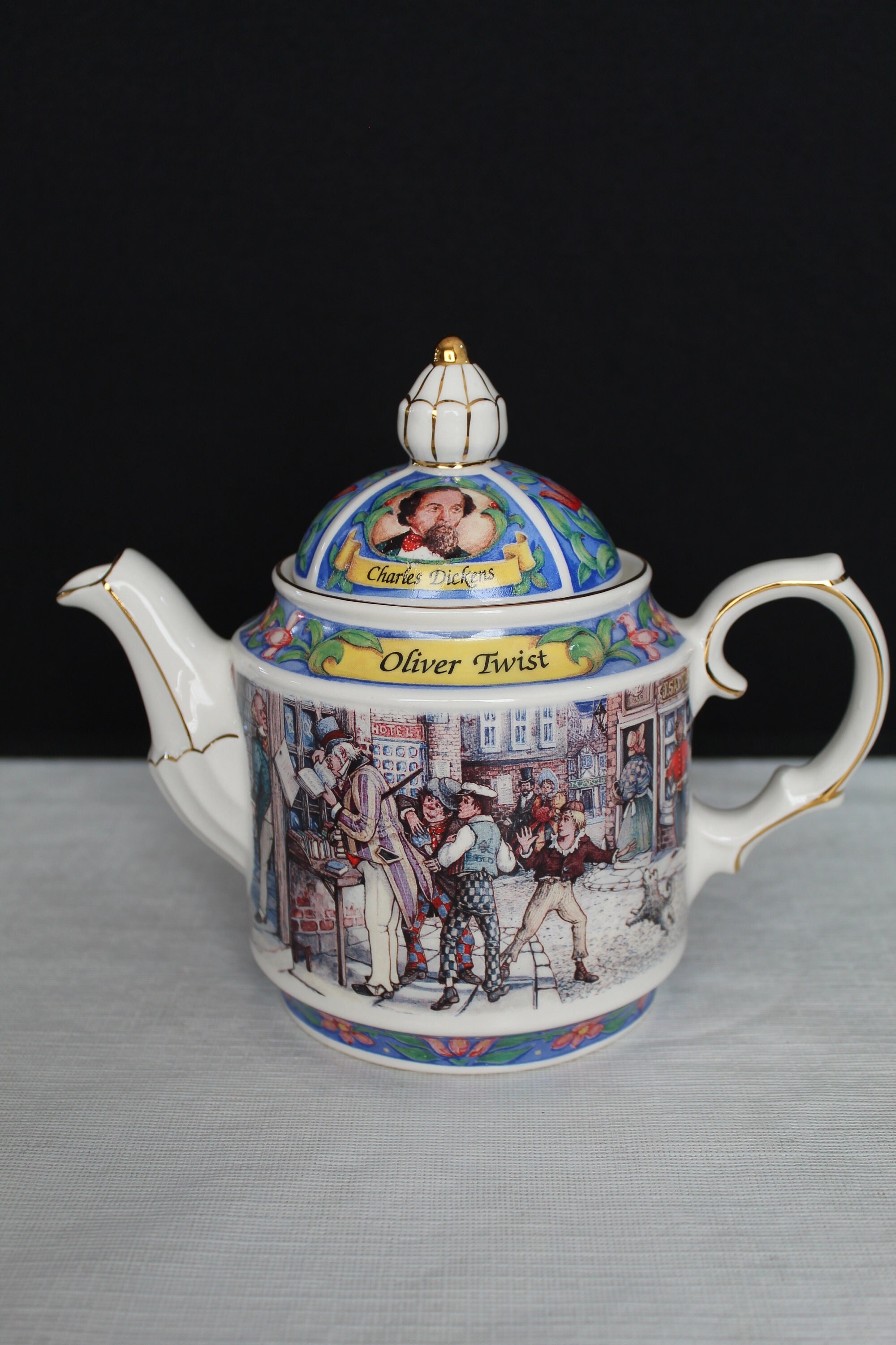 Vintage 1970s Sadler English Bone China Teapot Charles Dickens