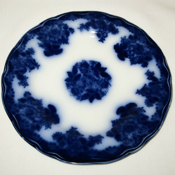 Beautiufl Vintage Waldorf Semi Porcelain New Wharf Pottery England 2 Flow Blue Floral Plate