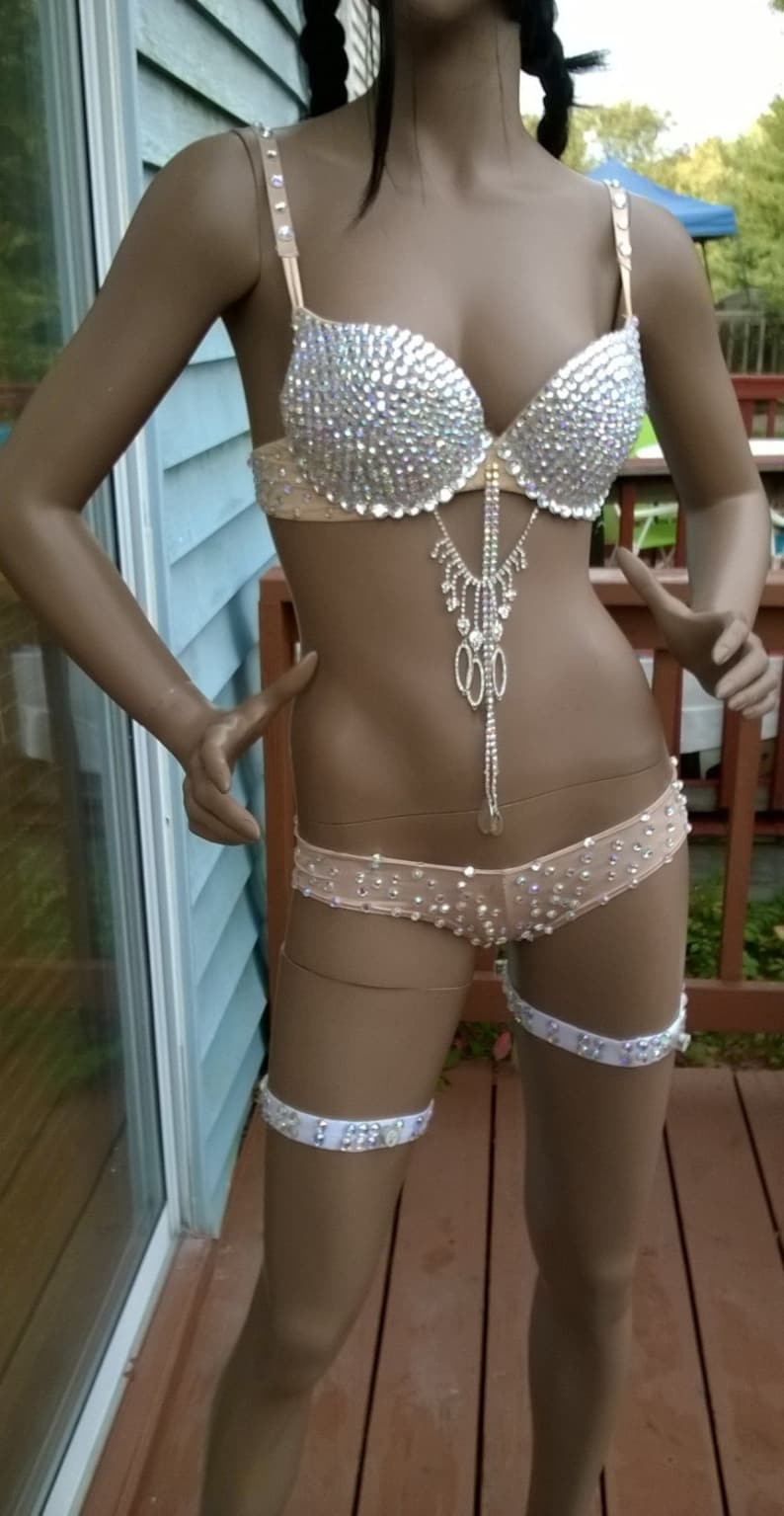 Silver Chain Top Sexy Acrylic Rhinestone Bra Chain Nightclubs