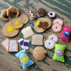 Play Food , Felt Food , Breakfast Pastries Play Set , Donuts , Croissants , Cereal , Toaster Pastries , Pancakes , Waffles , Toast , Bagels