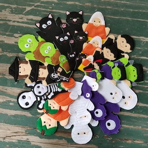 Halloween Characters , Felt Puppets , Halloween Puppet Play Set - Adult, Kid, AND Finger Puppet Sizes - Sold Individually or as a Set