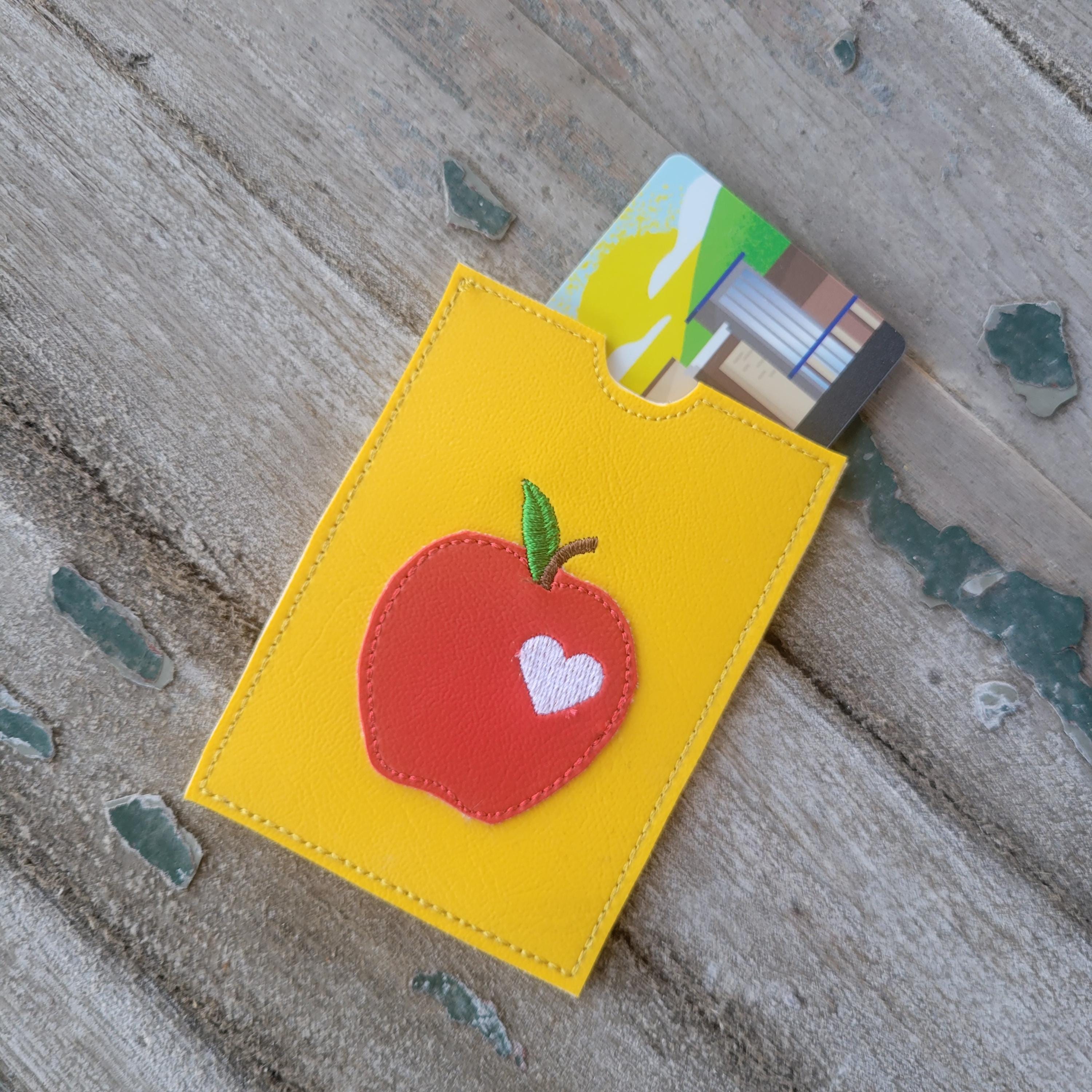apple gift card sleeve Card Sleeve for Apple Card – nedrelow main image 1