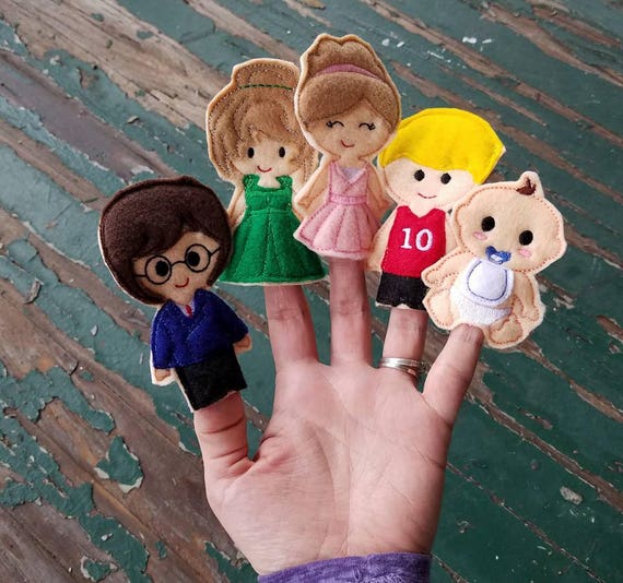 my family finger puppets