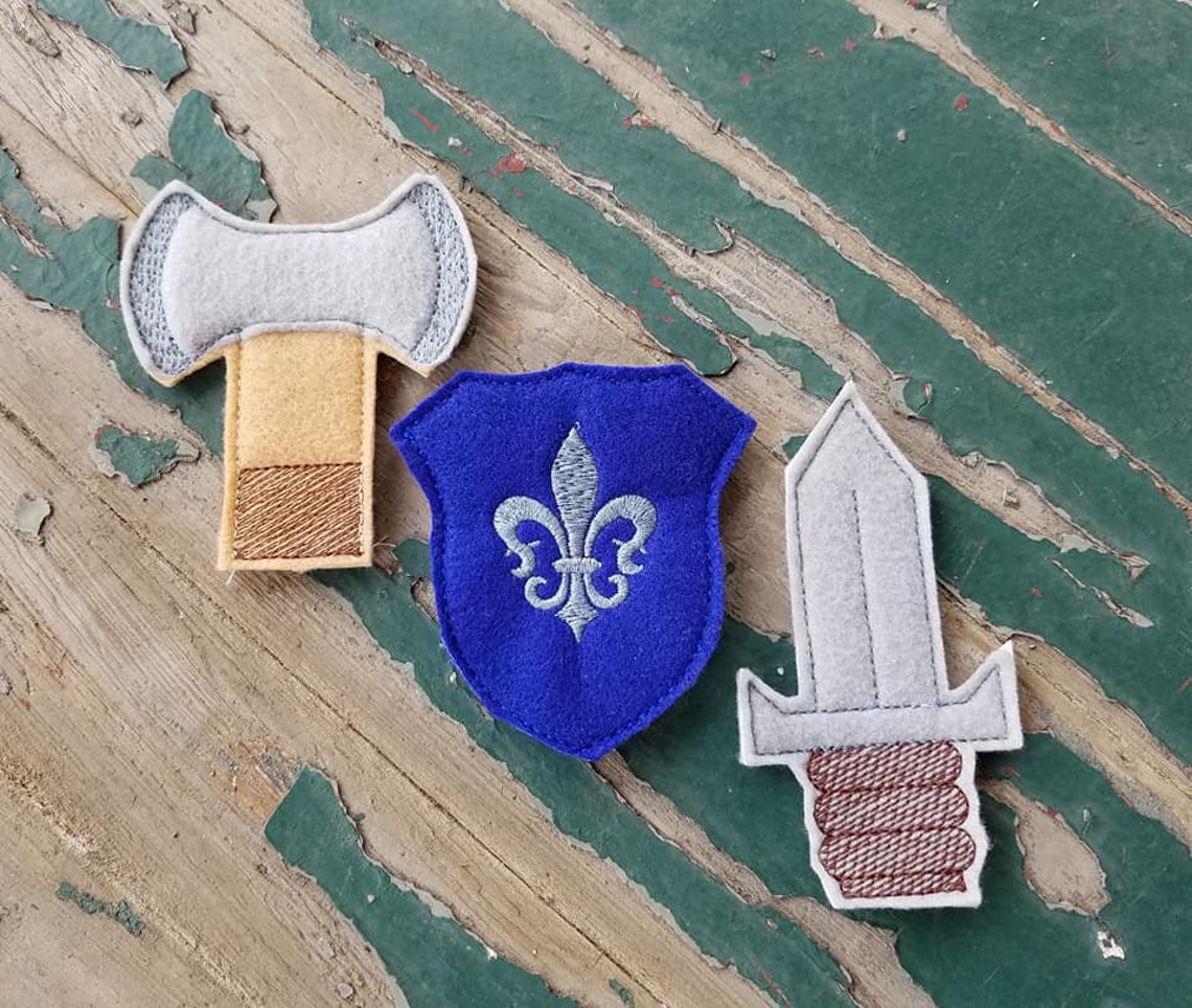 Sword Puppet Medieval Sword , Sheild , Axe , Finger Puppet Set , Medieval Weapons ...