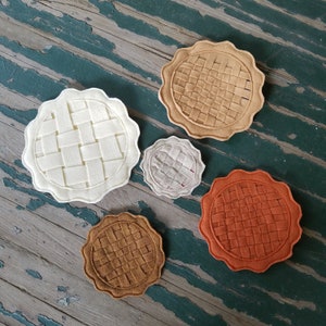 Play Food , Felt Food , Lattice Pie Crust Play Set , Felt Pie Crust , Pretend Pie Crust Set , 5 Sizes Available , Sold Individually