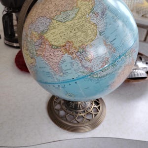 George Cram Globe - Etsy