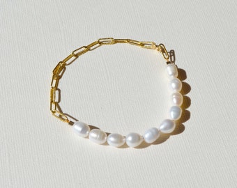 Paperclip Pearl Bracelet