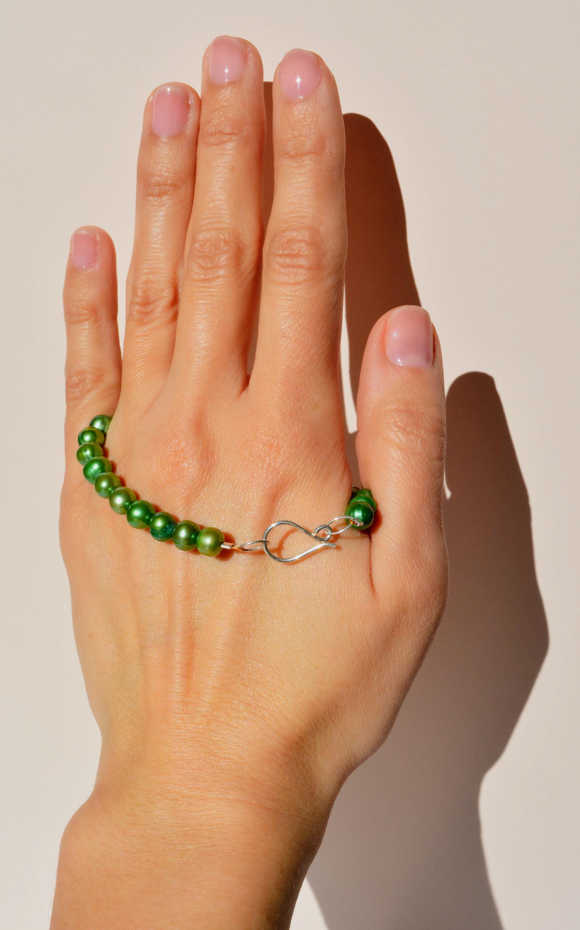 Green Pea Pearl Bracelet