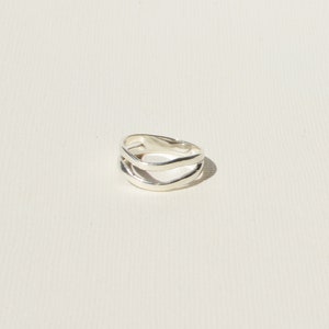 Wavy Ring