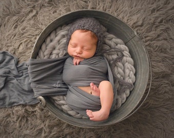 newborn posing basket