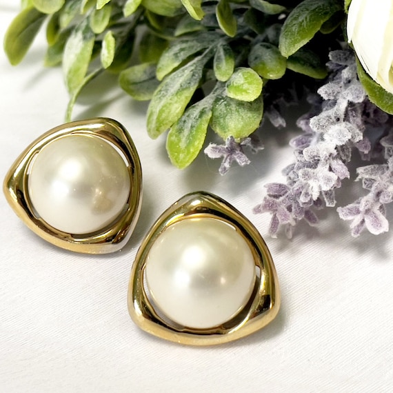 Faux pearl clip on earrings sale