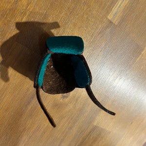 Cousin Eddie hat