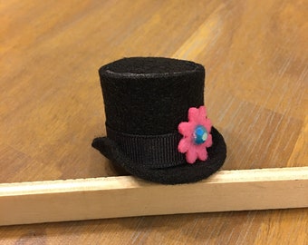 Mini frosty the snowman top hat