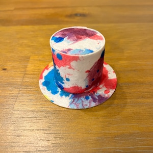Small top hat