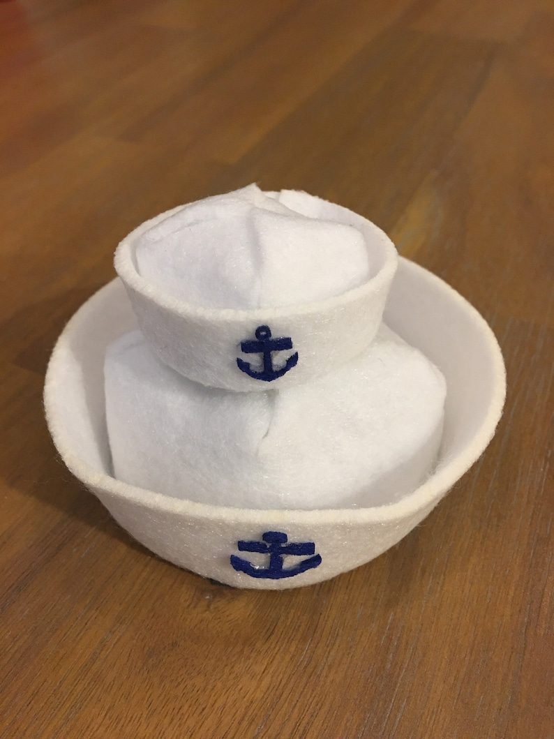 Small and mini sailor hats image 2