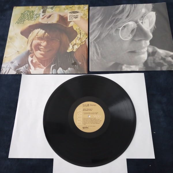 Vintage 1973 John Denver's Greatest Hits lp / RCA Records/ w/ Original Sleeve / Original Shrinkwrap /w/ Vintage Hype Sticker / PLAY TESTED!