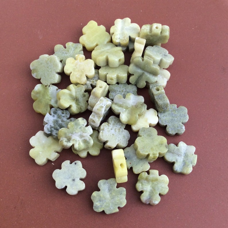 5 Connemara marble shamrock beads 12mm Irish National Etsy