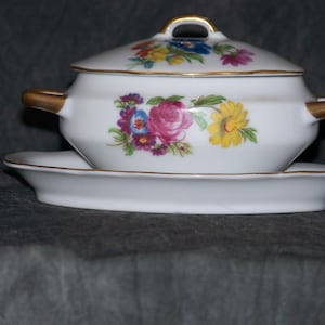 Vintage Lefton China Sugar-Gravy-Condiment piece