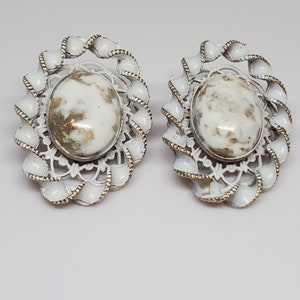Unique Vintage Clip On Earrings