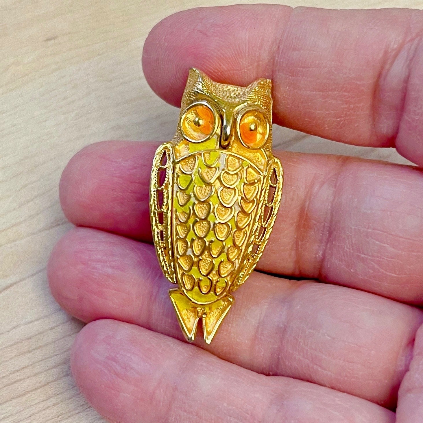 Vintage Gold Tone Yellow and Orange Enamel Owl Brooch, Vintage Owl Brooch, Vintage Gift Ideas, Owl B