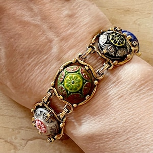 Juliana DeLizza and Elster D&E Celebrity Gold Tone Molded Glass Cabochon Link Bracelet, Moroccan Matrix Link Bracelet, Gift Bracelet Ideas
