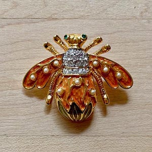 Vintage Joan Rivers Gold Tone Lily of the Valley Green & Orange Enamel Bee Brooch, Joan Rivers Jewelry, Vintage Gift Ideas, Joan Rivers Bee