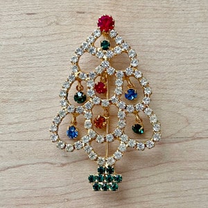 Vintage Rhinestone Christmas Tree Brooch, Christmas Brooch, Vintage Gift Ideas, Vintage Christmas Gift Ideas, Christmas Tree Brooch Pin