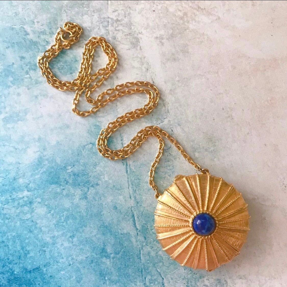 Rare Vintage Estee Lauder Solid Fragrance Locket Pendant Necklace