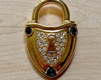 Broche vintage Nolan Miller con candado de corazón en tono dorado, joyas Nolan Miller, ideas de regalos vintage, broche "llave del corazón", broche para San Valentín