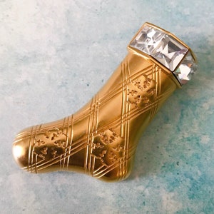 Vintage Monet Signed Gold Tone Christmas Stocking Brooch, Monet Brooch, Stocking Brooch, Holiday Brooch, Monet Christmas Pin, Monet Brooch